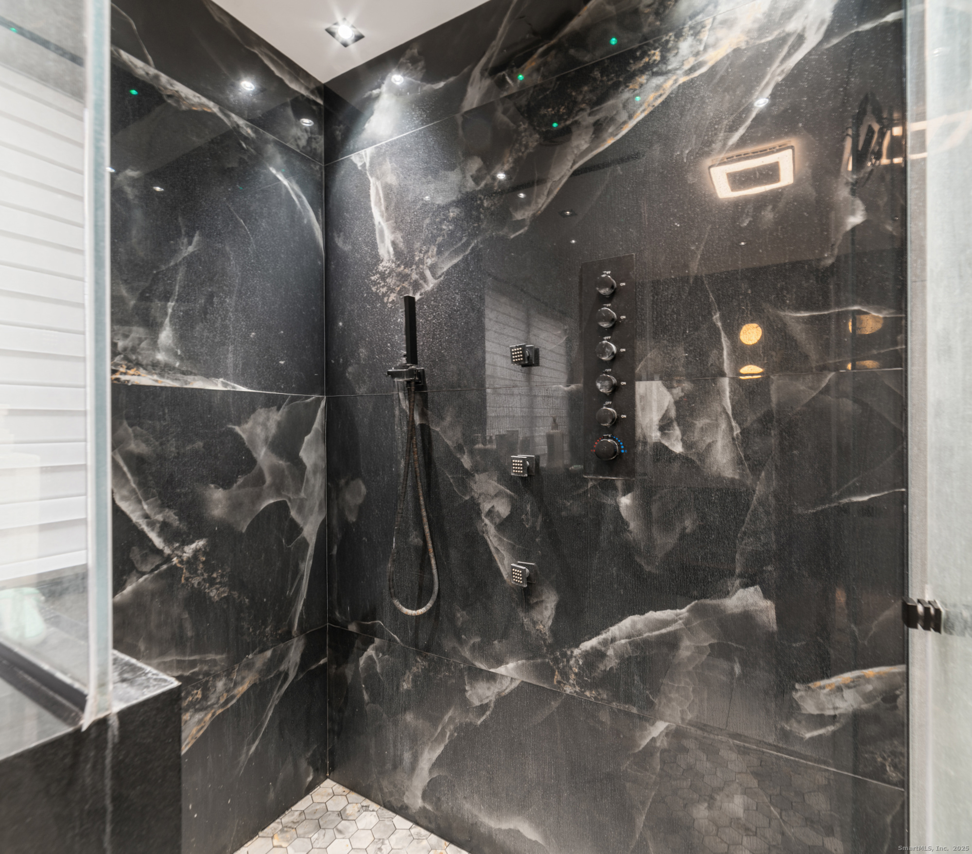 113 Woodbrook Drive Stamford CT 06907