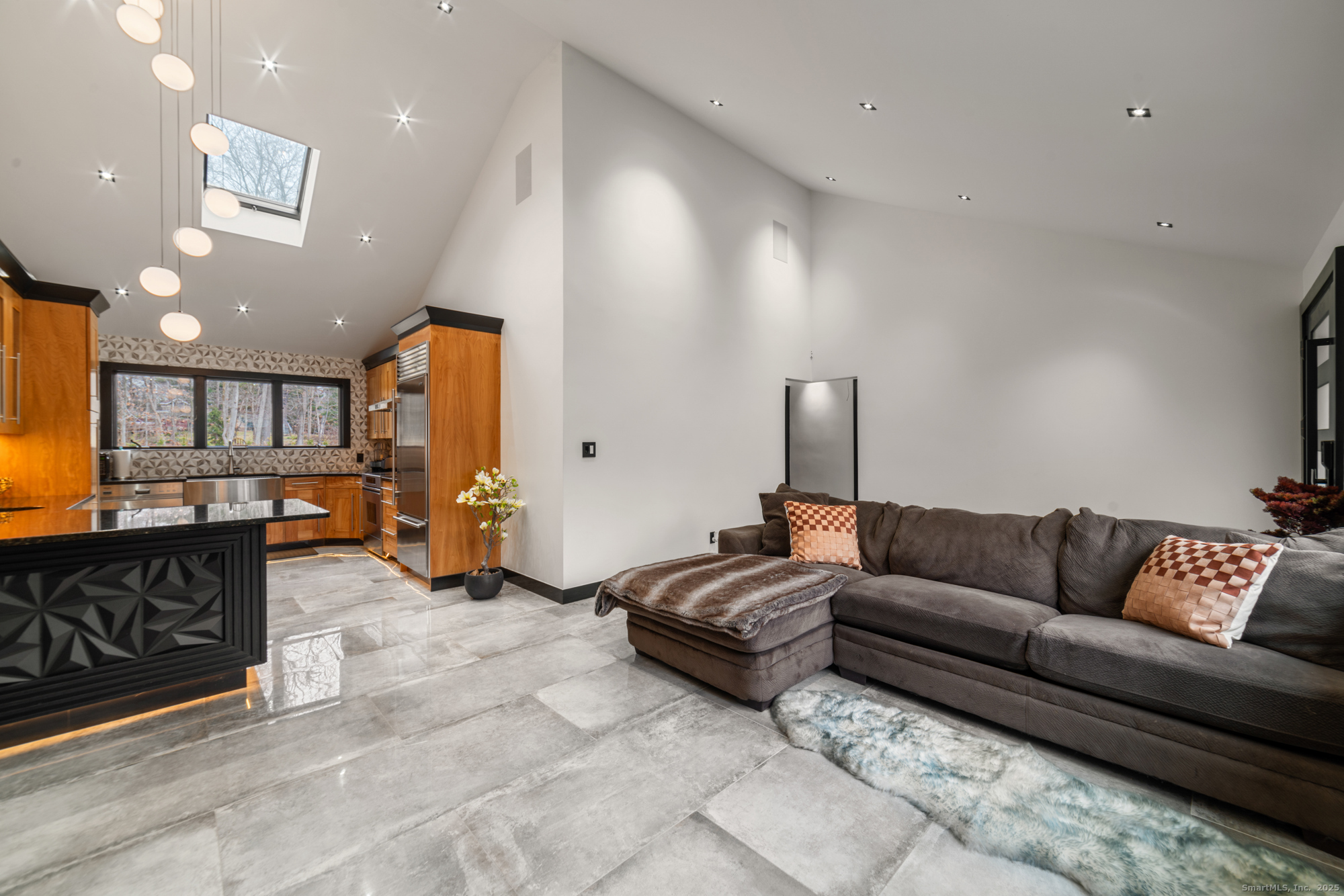 113 Woodbrook Drive Stamford CT 06907