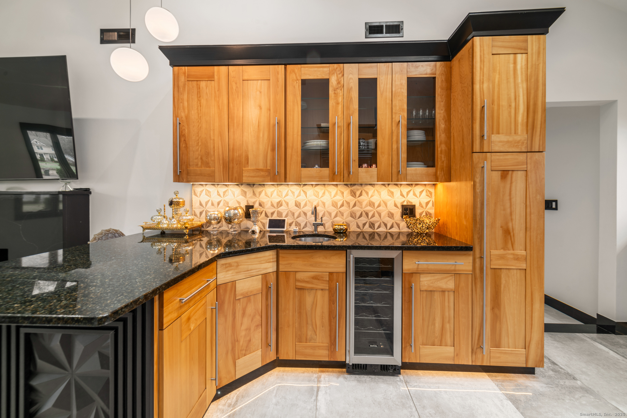 113 Woodbrook Drive Stamford CT 06907