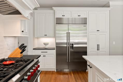 9 Kew Gardens Farmington CT 06032