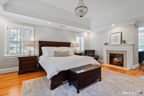 9 Kew Gardens Farmington CT 06032