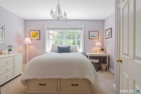 9 Kew Gardens Farmington CT 06032