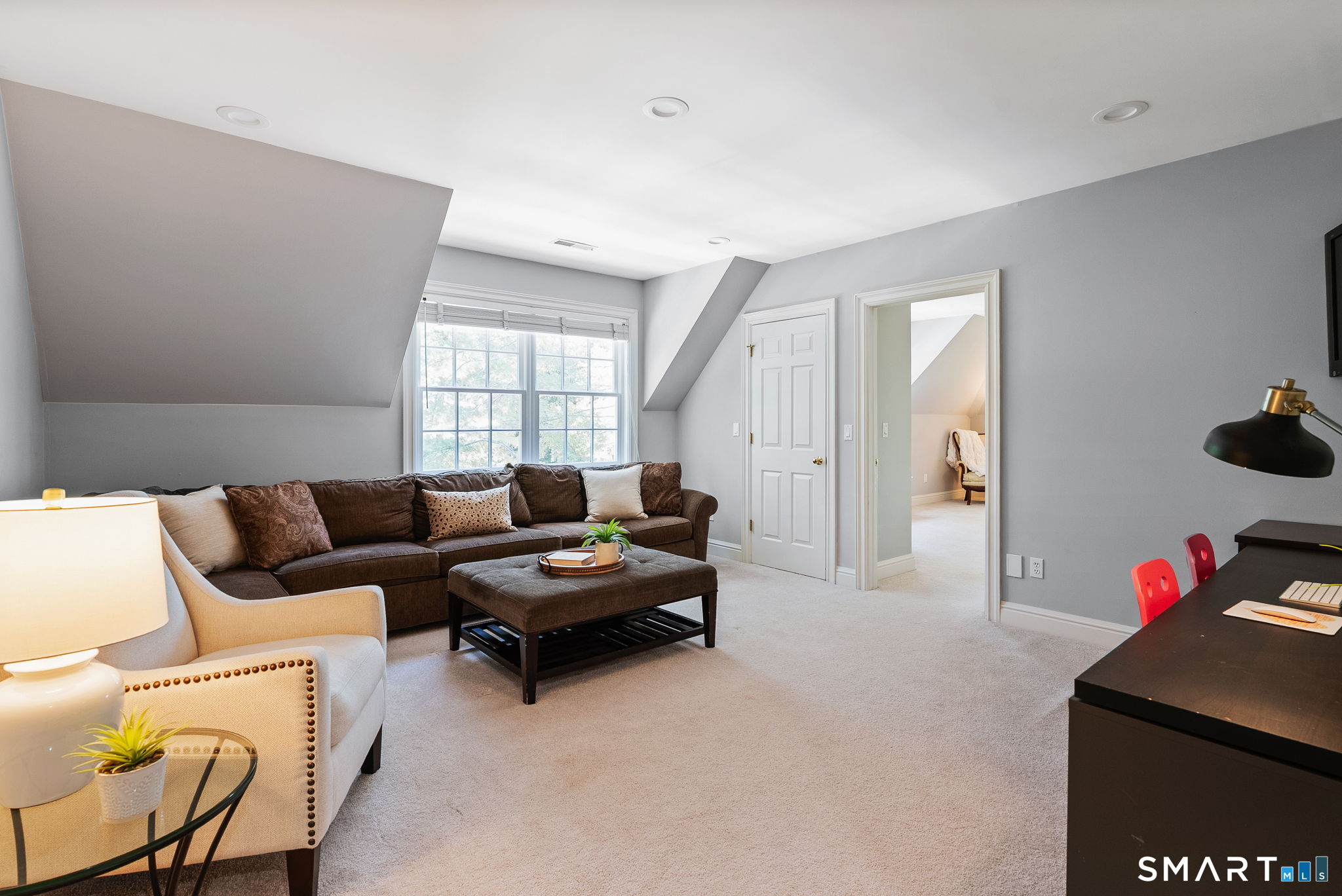 9 Kew Gardens Farmington CT 06032