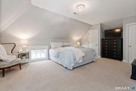 9 Kew Gardens Farmington CT 06032