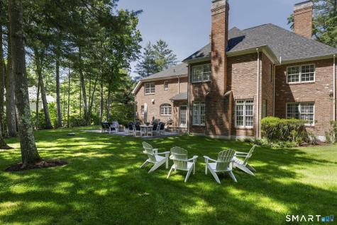 9 Kew Gardens Farmington CT 06032