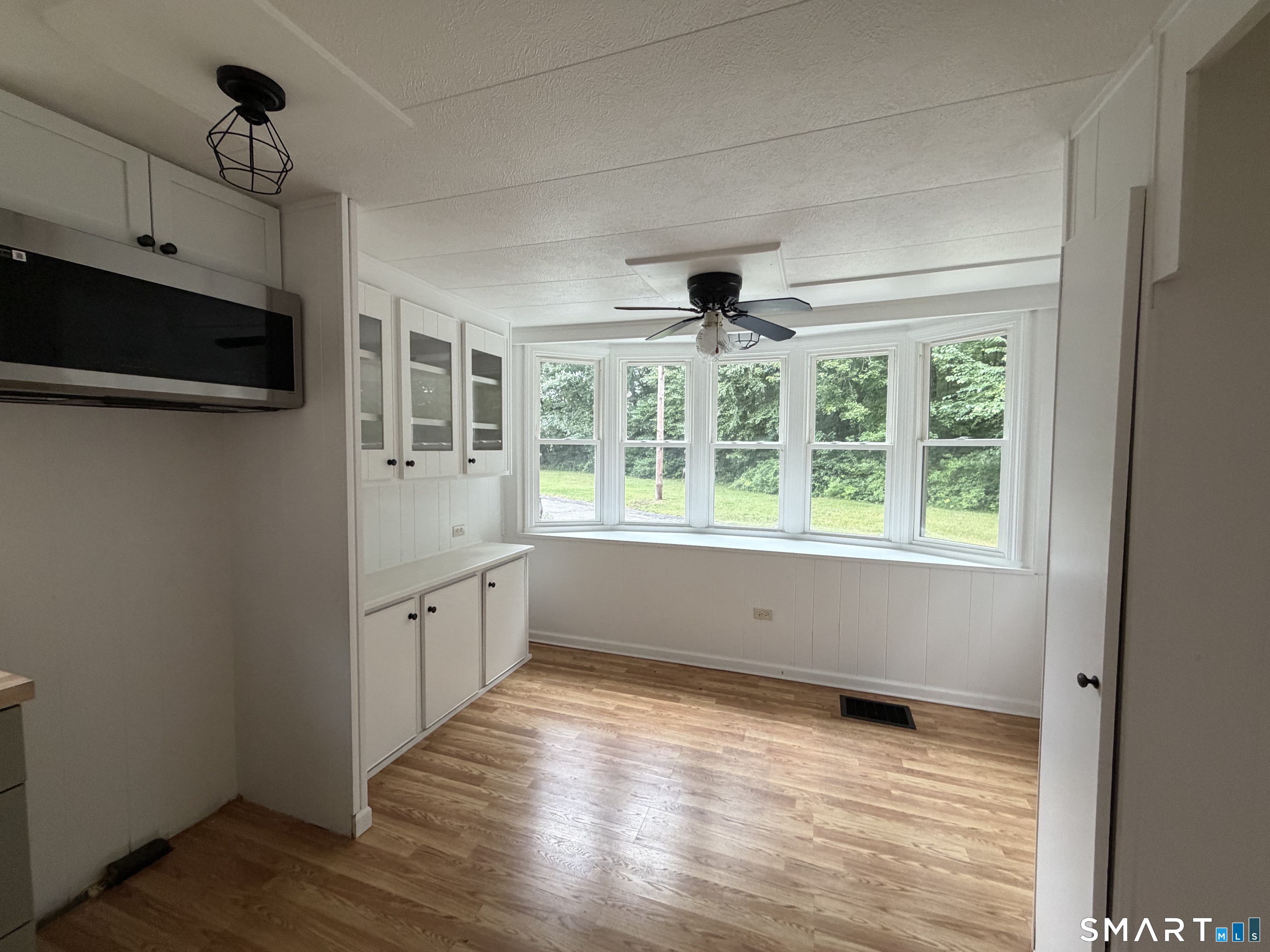 270 Boston Post Road Waterford CT 06385