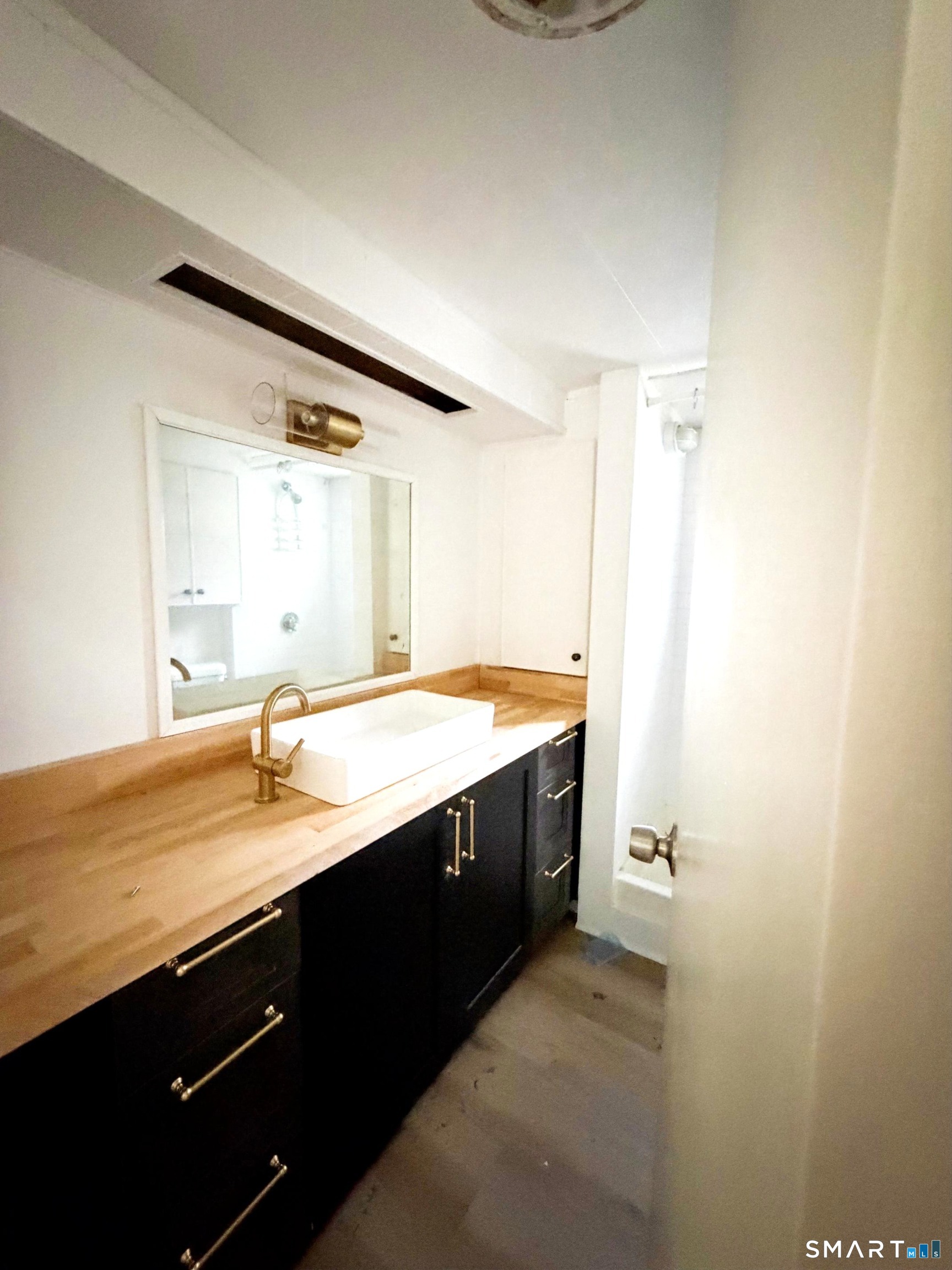 270 Boston Post Road Waterford CT 06385