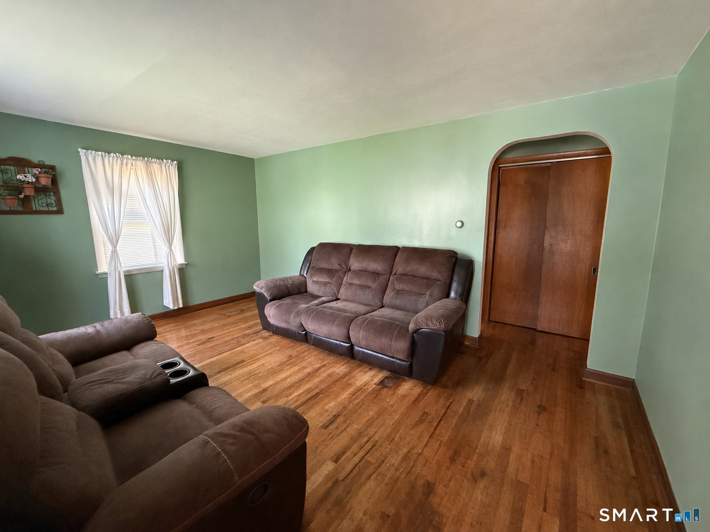 12 Arbutus Street East Hartford CT 06108