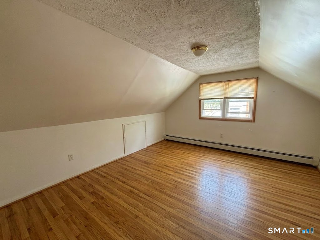12 Arbutus Street East Hartford CT 06108