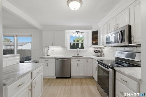 40 Pine Street Newington CT 06111