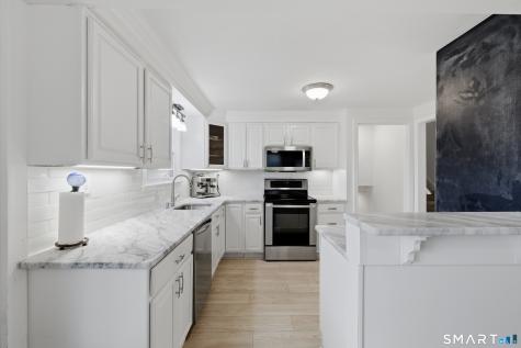 40 Pine Street Newington CT 06111