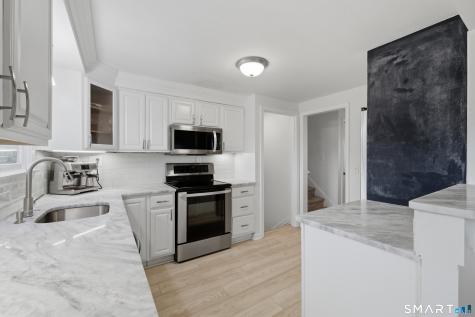 40 Pine Street Newington CT 06111