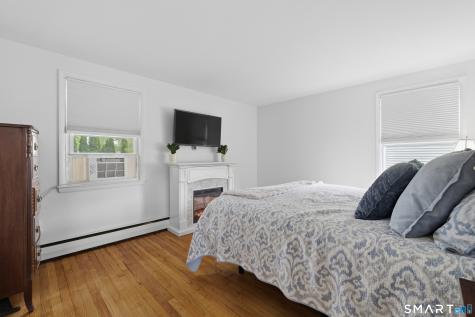 40 Pine Street Newington CT 06111