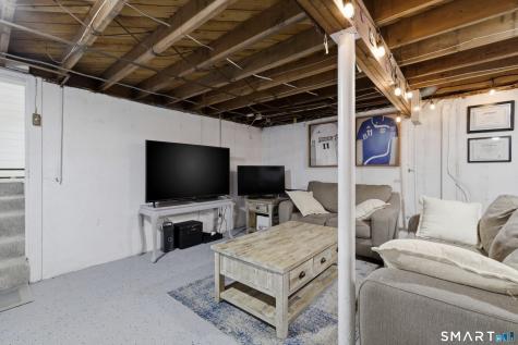 40 Pine Street Newington CT 06111