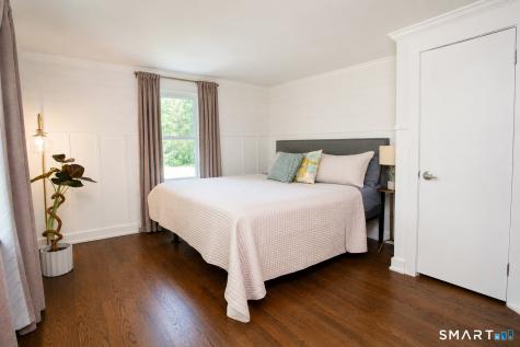 26 Crescent Way Simsbury CT 06070