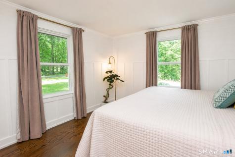 26 Crescent Way Simsbury CT 06070