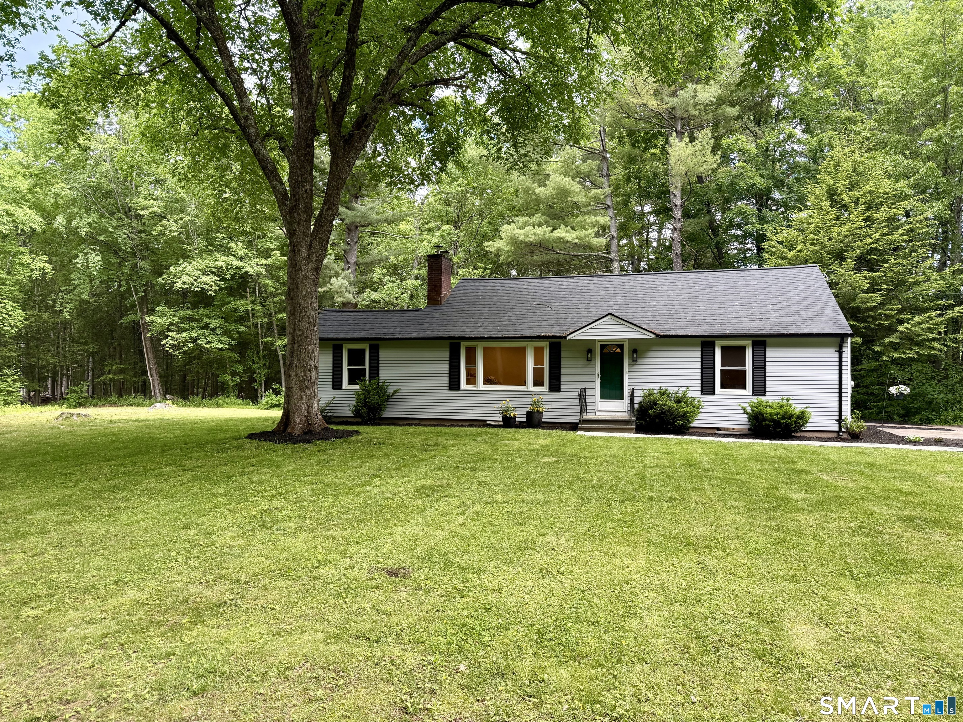 26 Crescent Way Simsbury CT 06070