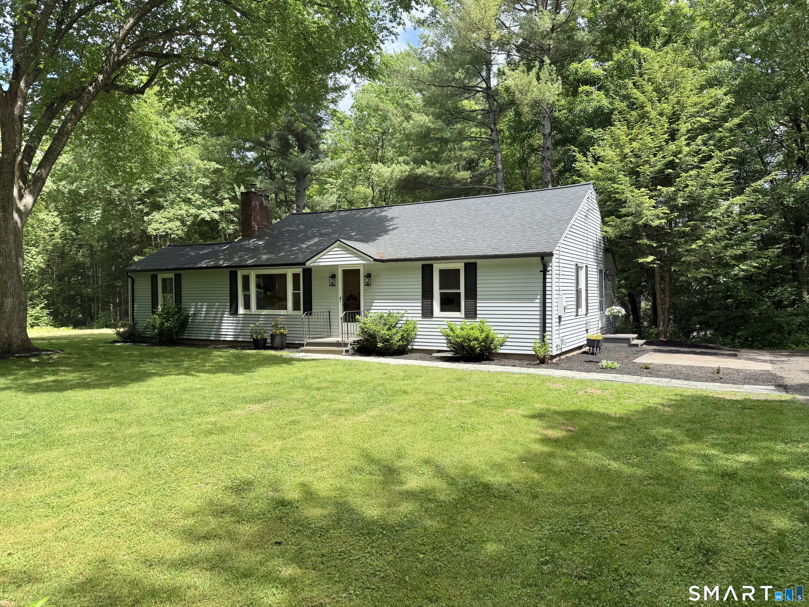 26 Crescent Way Simsbury CT 06070