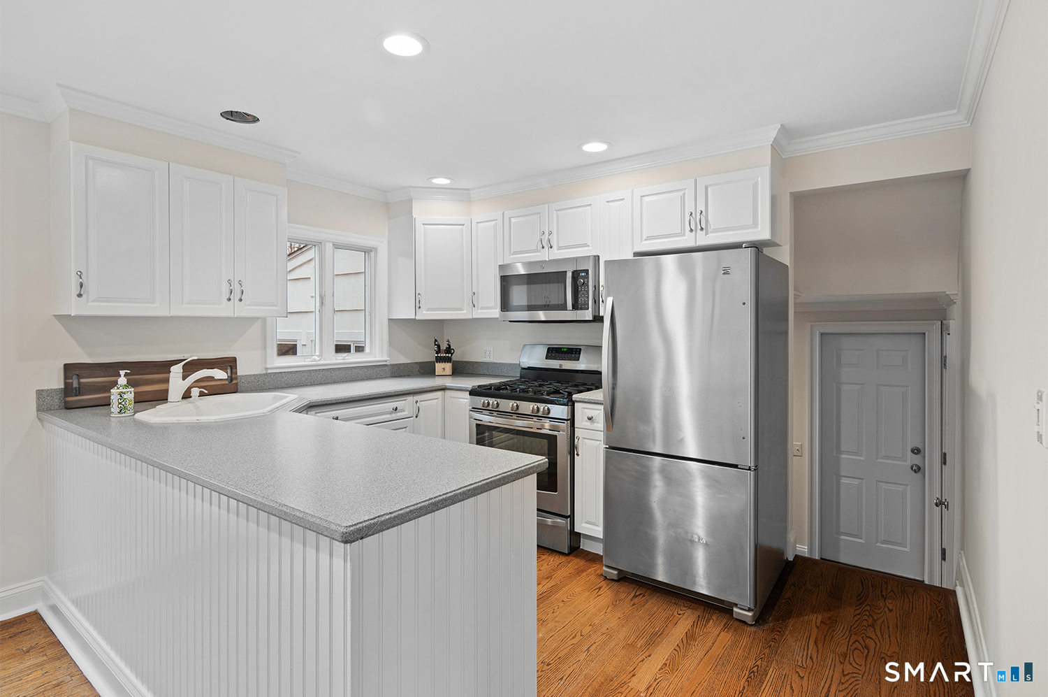 54 Camp Avenue Darien CT 06820