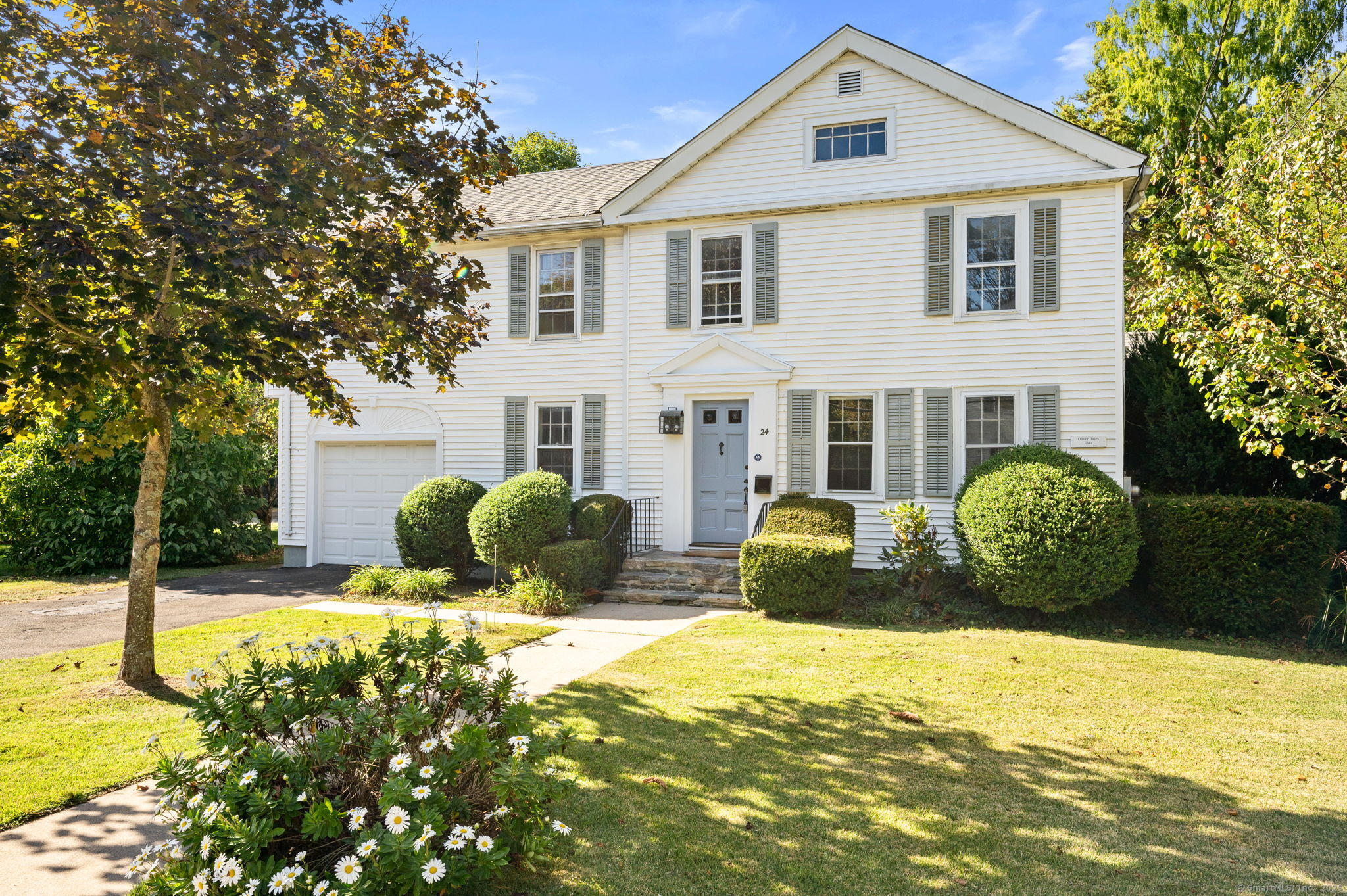 24 Elm Street Deep River CT 06417