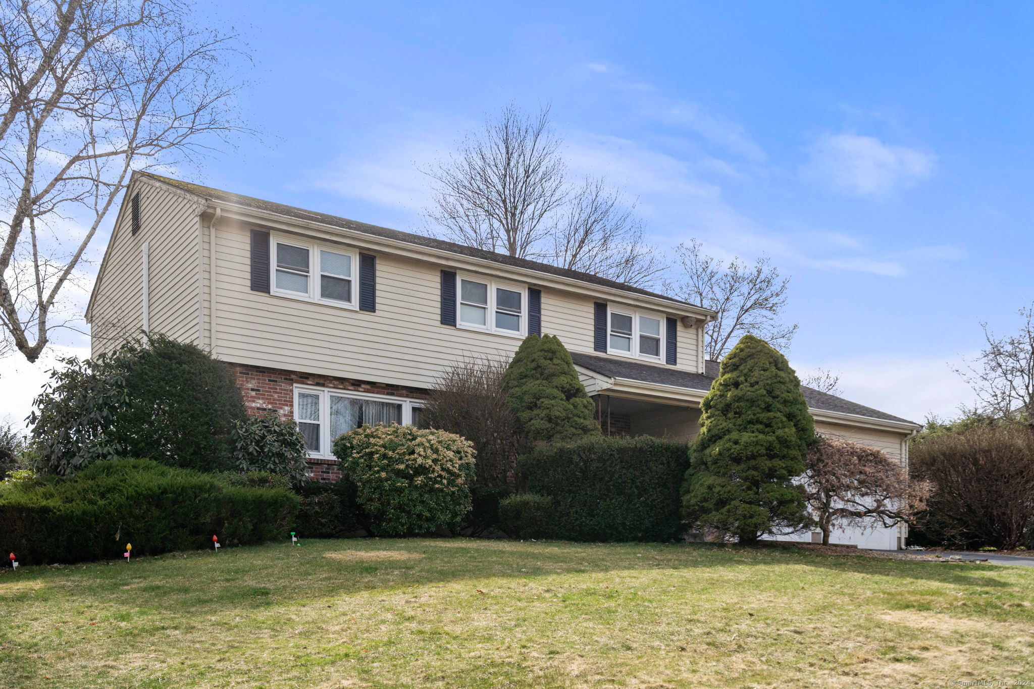 168 Quarry Brook Drive South Windsor CT 06074