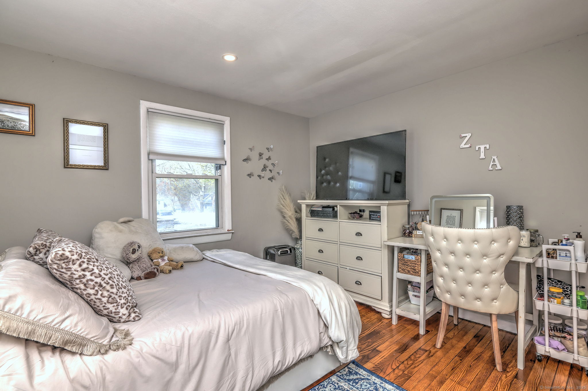 25 Broadway Bridgeport CT 06606