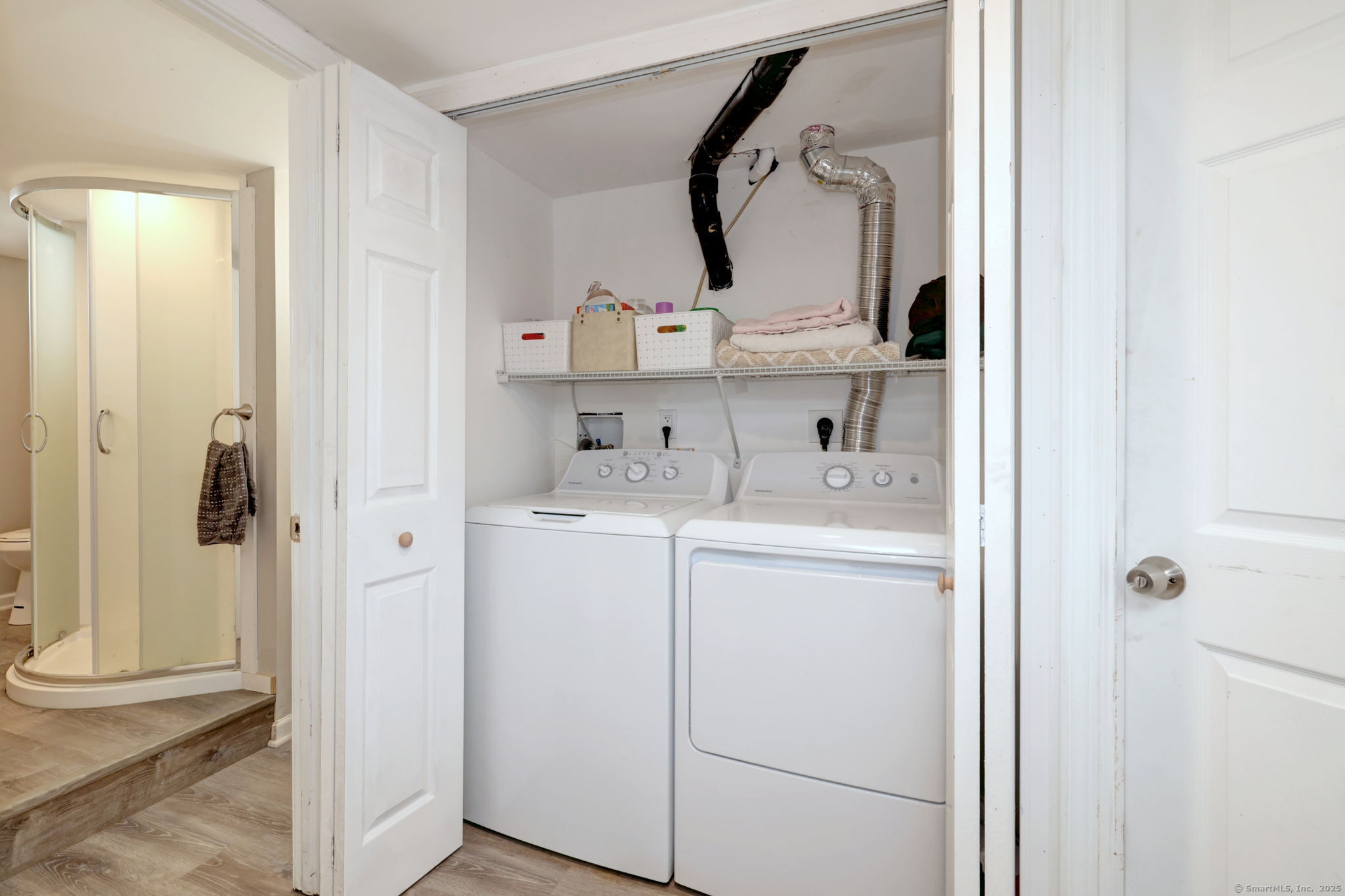 25 Broadway Bridgeport CT 06606