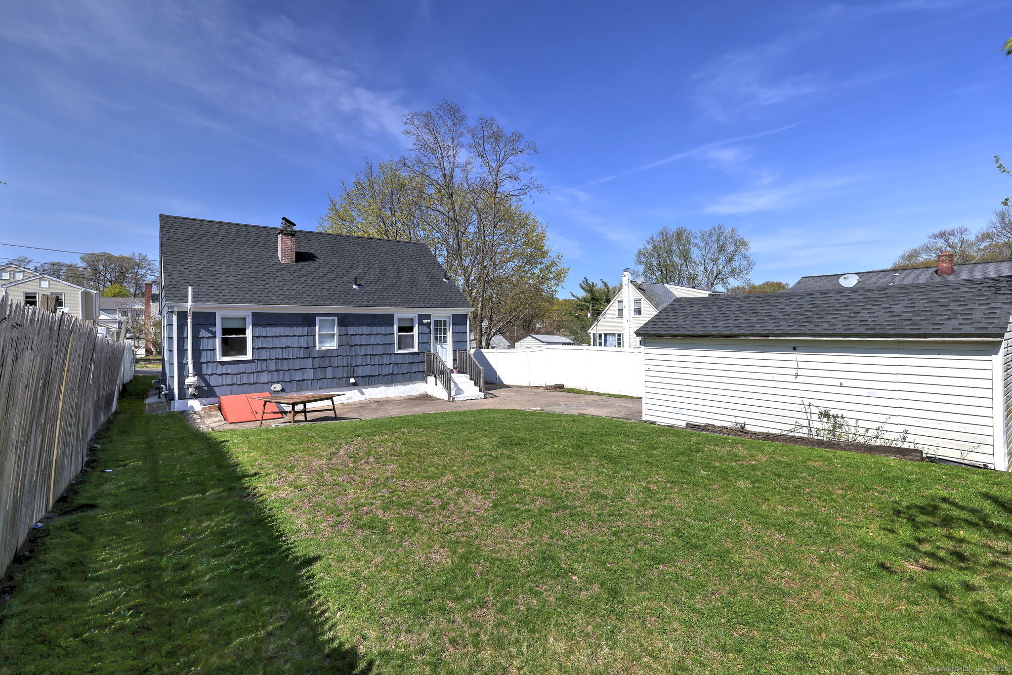 25 Broadway Bridgeport CT 06606