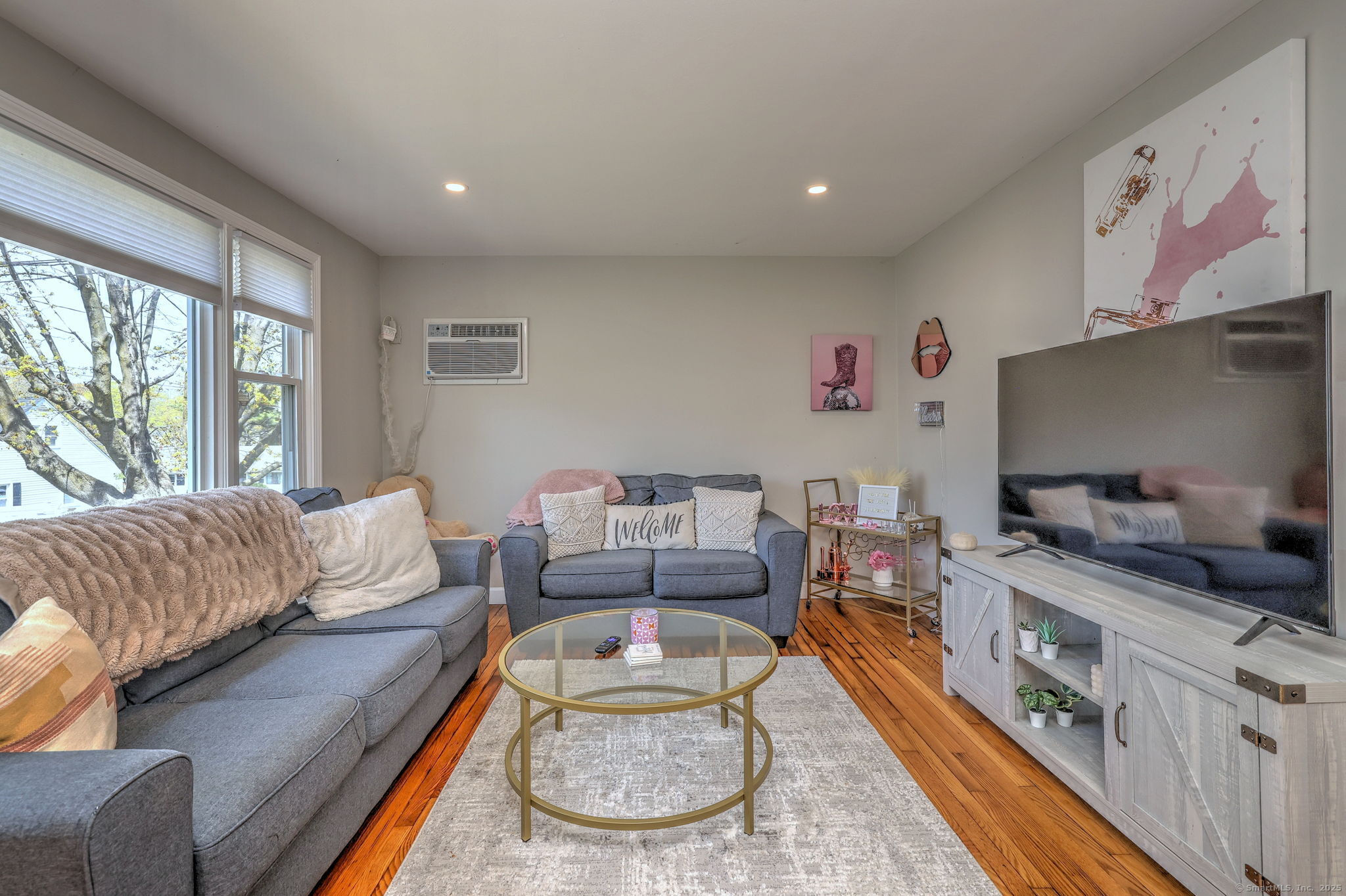 25 Broadway Bridgeport CT 06606