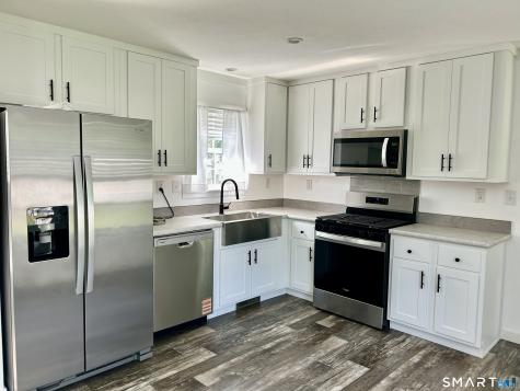 107 Erin Drive Plainfield CT 06374