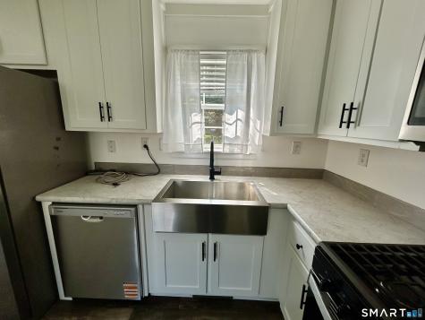 107 Erin Drive Plainfield CT 06374