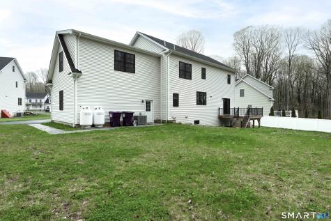 19 Tamarack Lane Guilford CT 06437