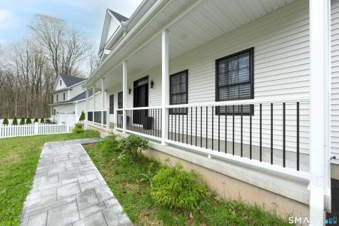 19 Tamarack Lane Guilford CT 06437