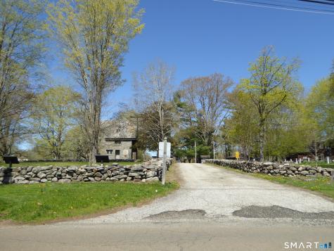 19 Tamarack Lane Guilford CT 06437