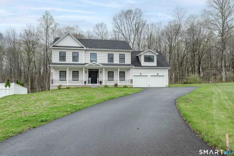 19 Tamarack Lane Guilford CT 06437
