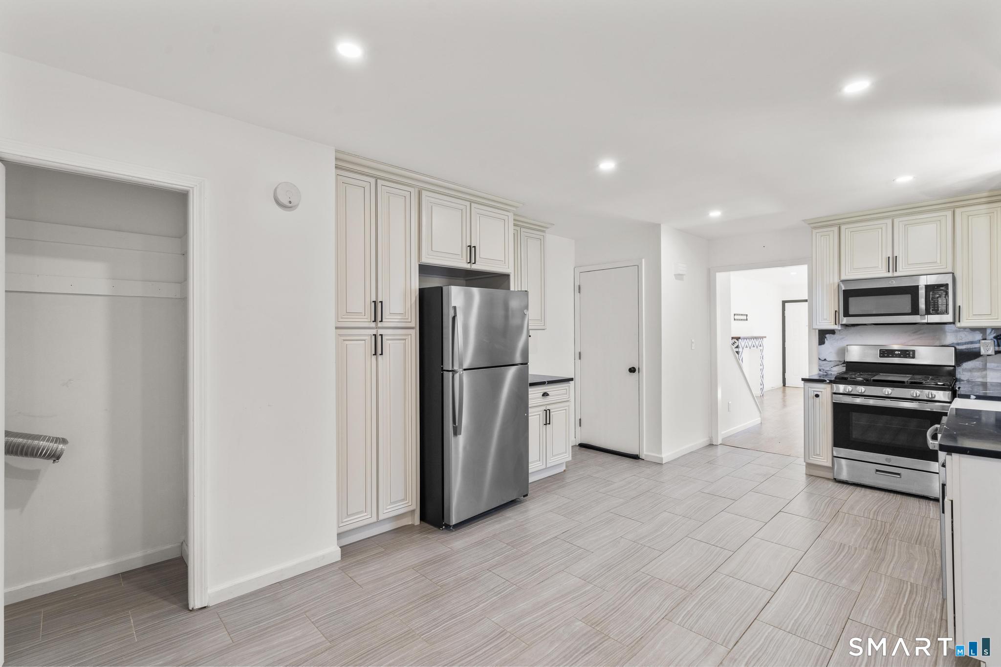 45 Birdsey Street Bridgeport CT 06610