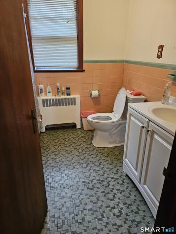 849 Wintergreen Avenue Hamden CT 06514