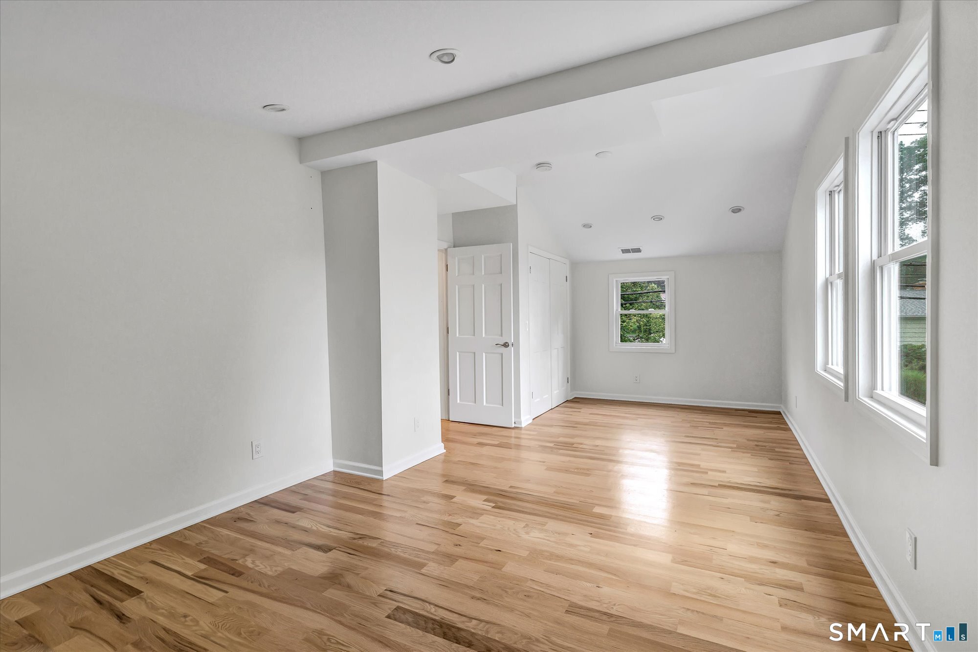1964 North Benson Road Fairfield CT 06824