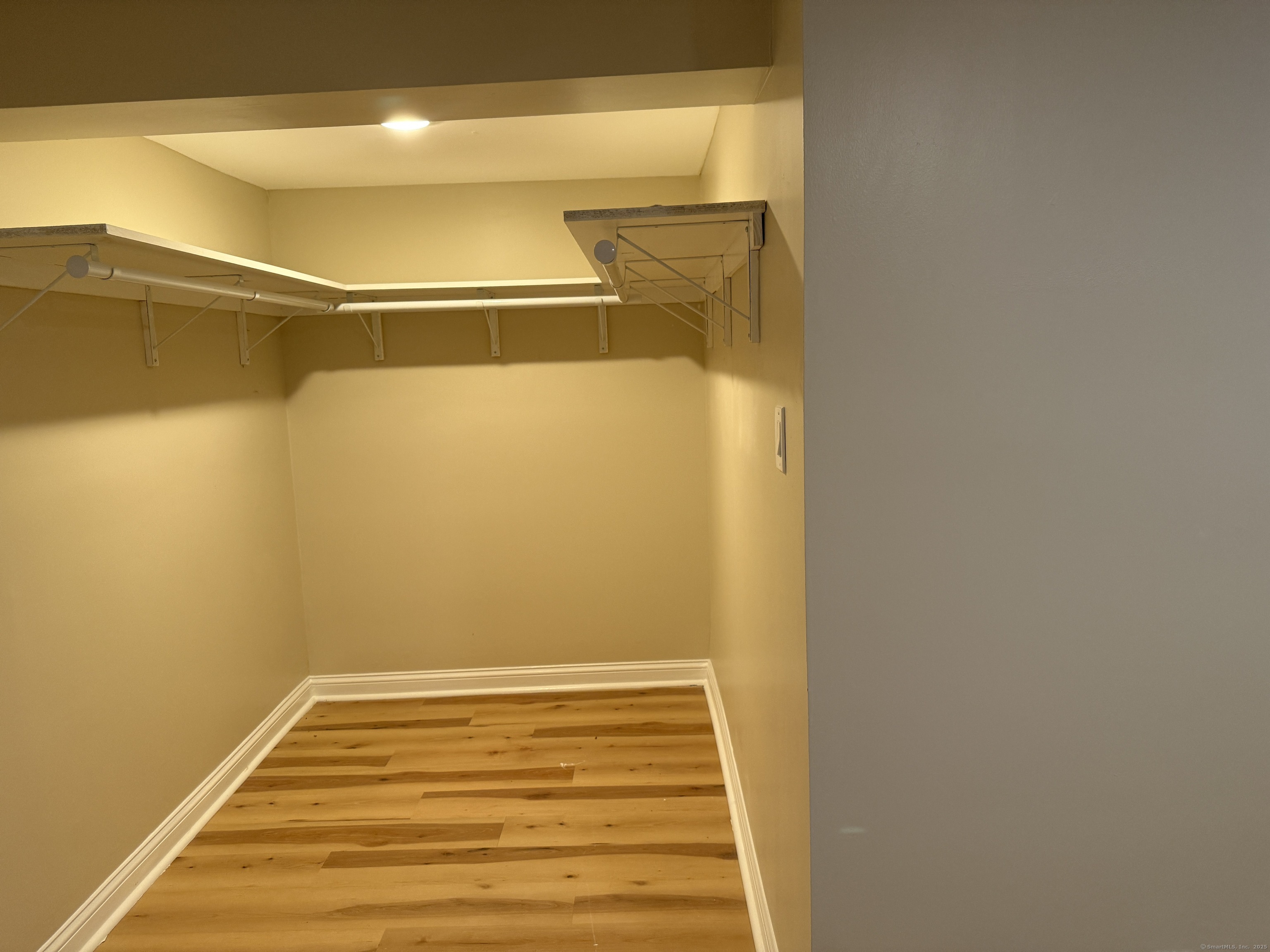 520 Savoy Street Bridgeport CT 06606