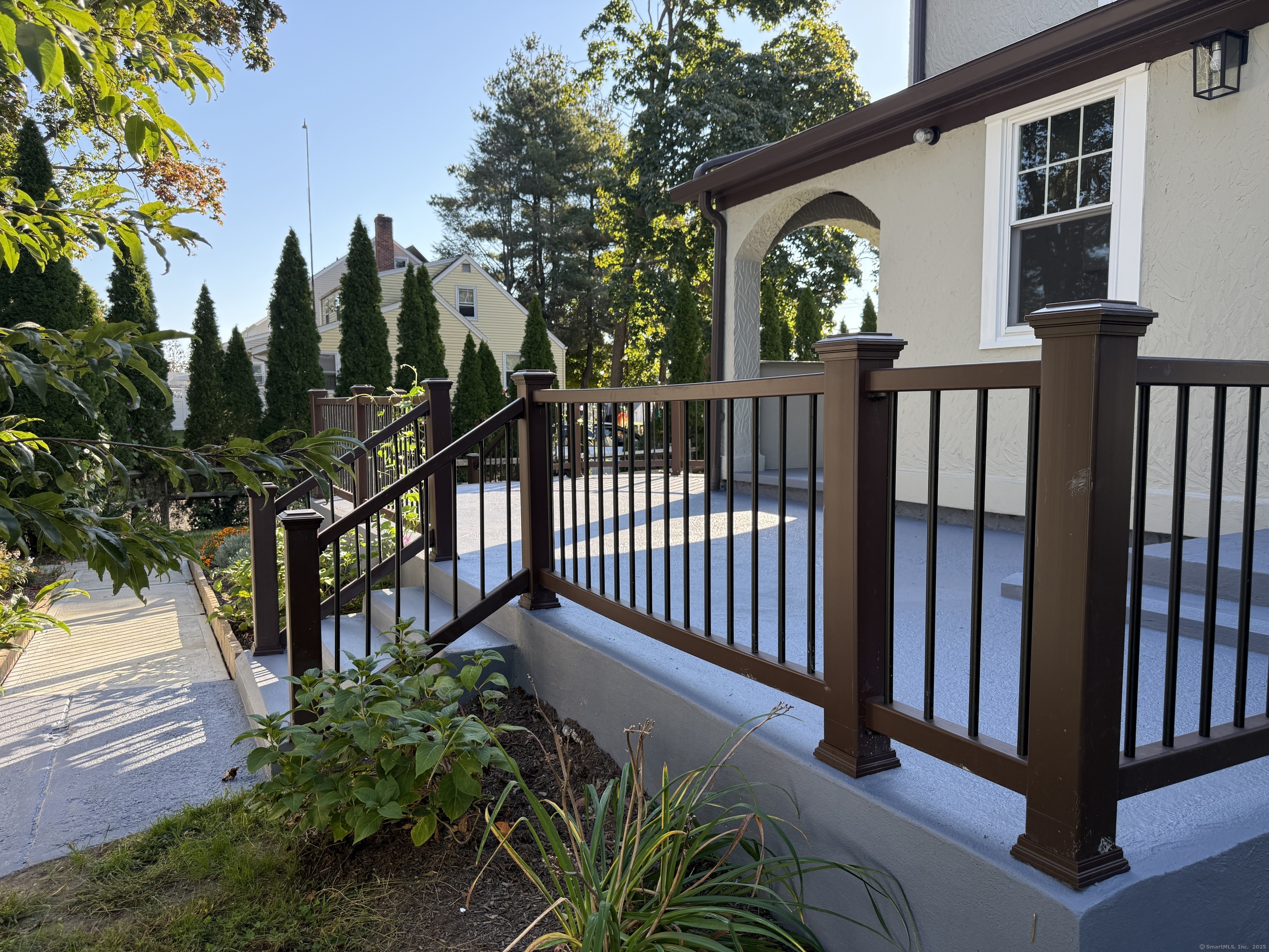 520 Savoy Street Bridgeport CT 06606