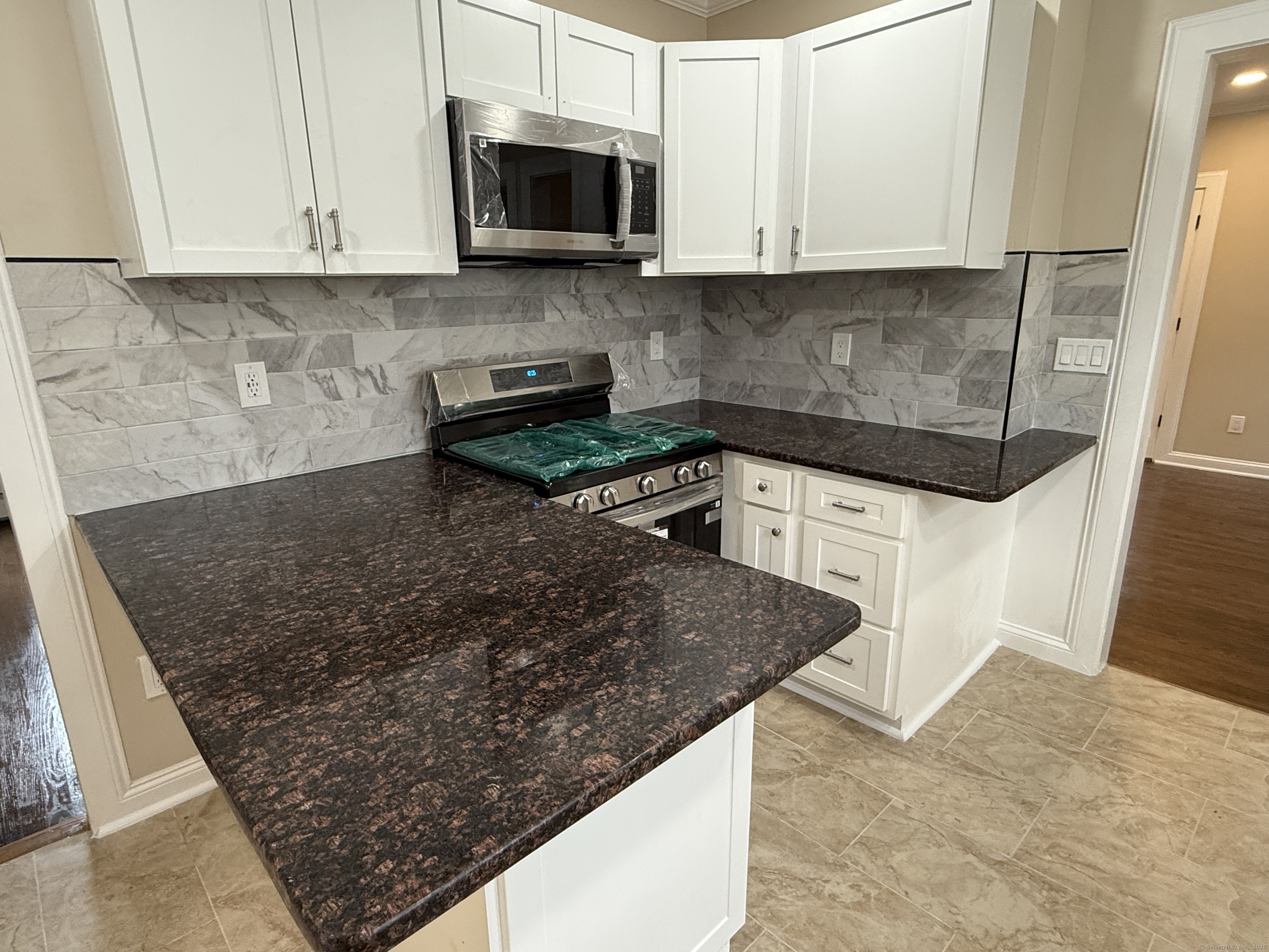 520 Savoy Street Bridgeport CT 06606