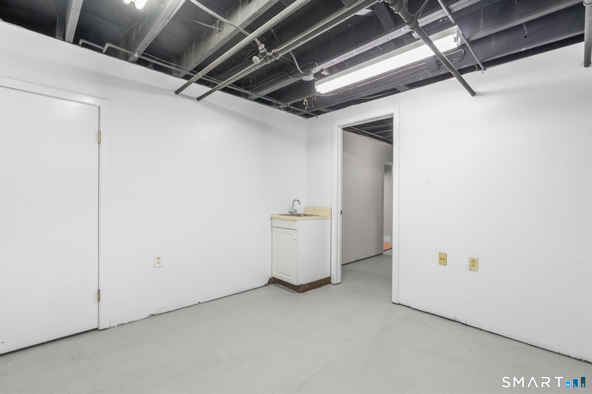 235 Treadwell Street Hamden CT 06517