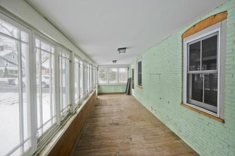 1095 South Grand Street Suffield CT 06093