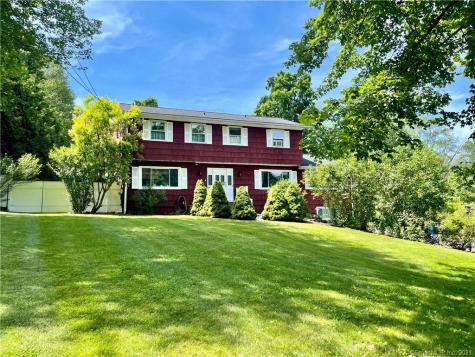 34 Rolf Drive Danbury CT 06810
