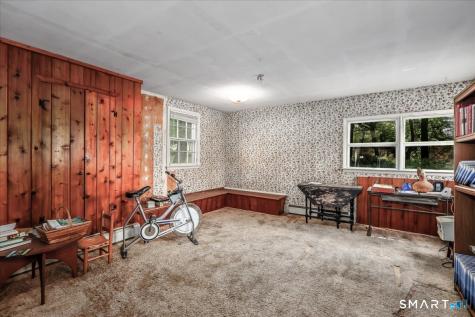 9 Howe Road New Milford CT 06776