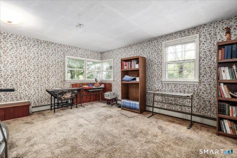 9 Howe Road New Milford CT 06776