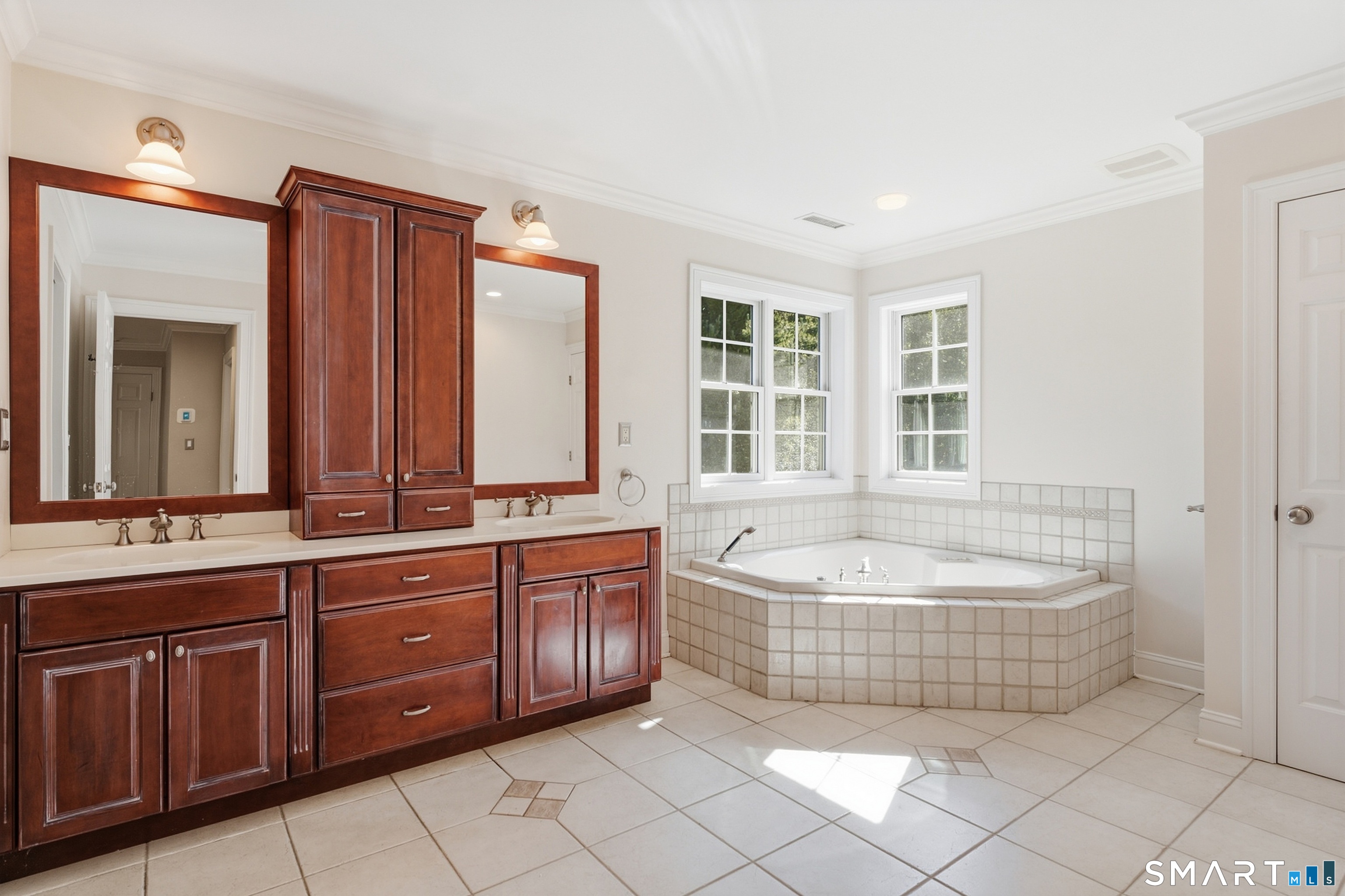 77 Hickory Lane Madison CT 06443