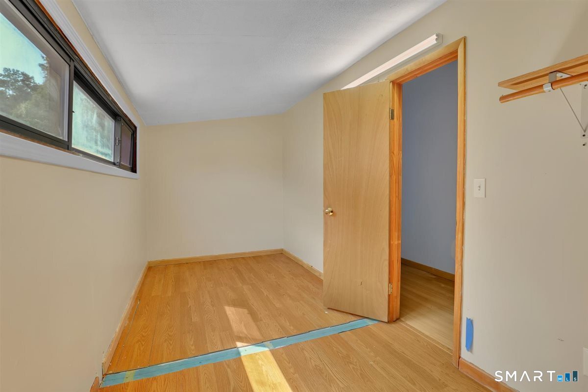 63 Braeburn Lane Middletown CT 06457