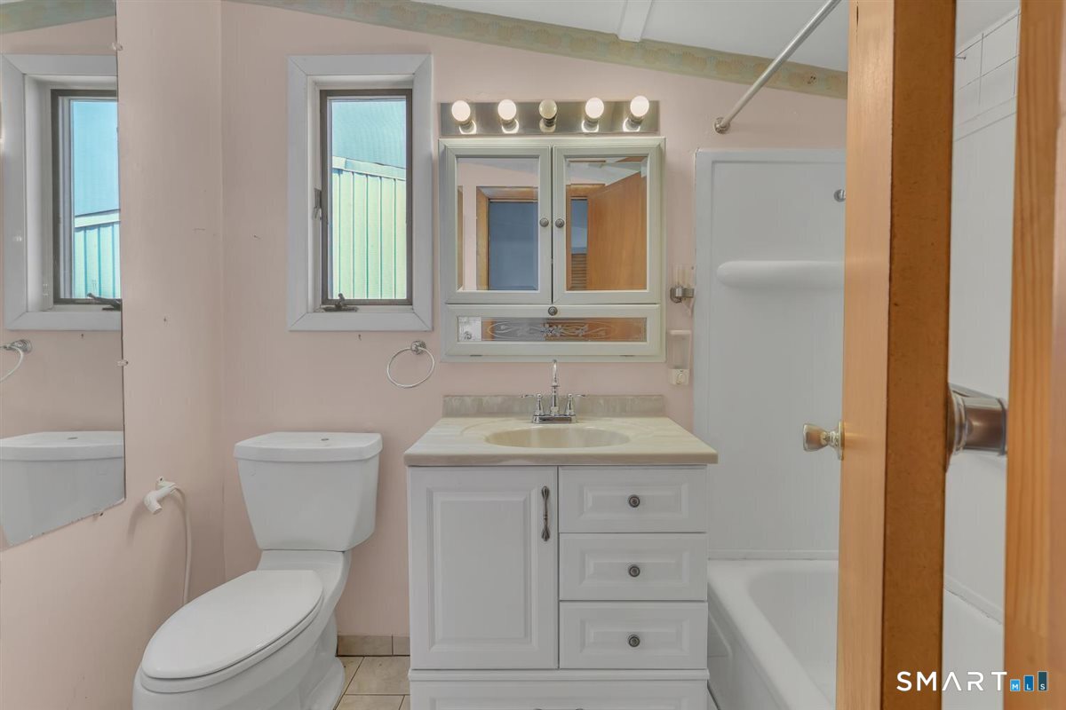 63 Braeburn Lane Middletown CT 06457