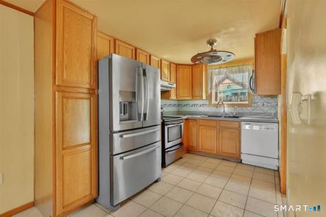 63 Braeburn Lane Middletown CT 06457